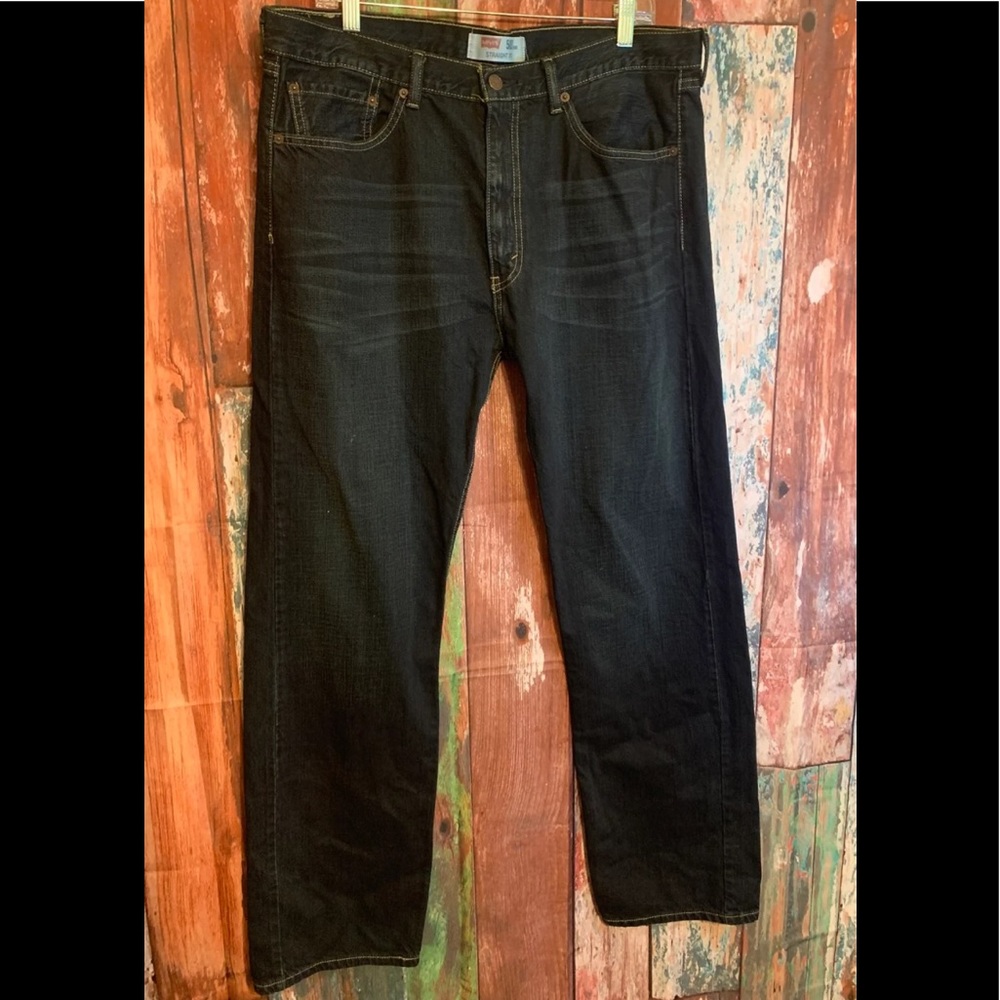 Levi's 505 jeans. Excellent Condition. Size 36/32.